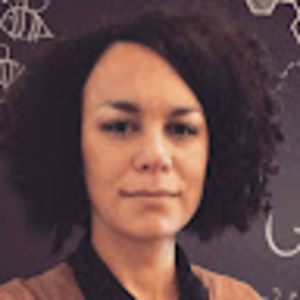 Meet your Posher, Selena